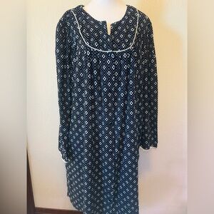 Vintage Anthony Richards Navy and White Fleece Nightgown
